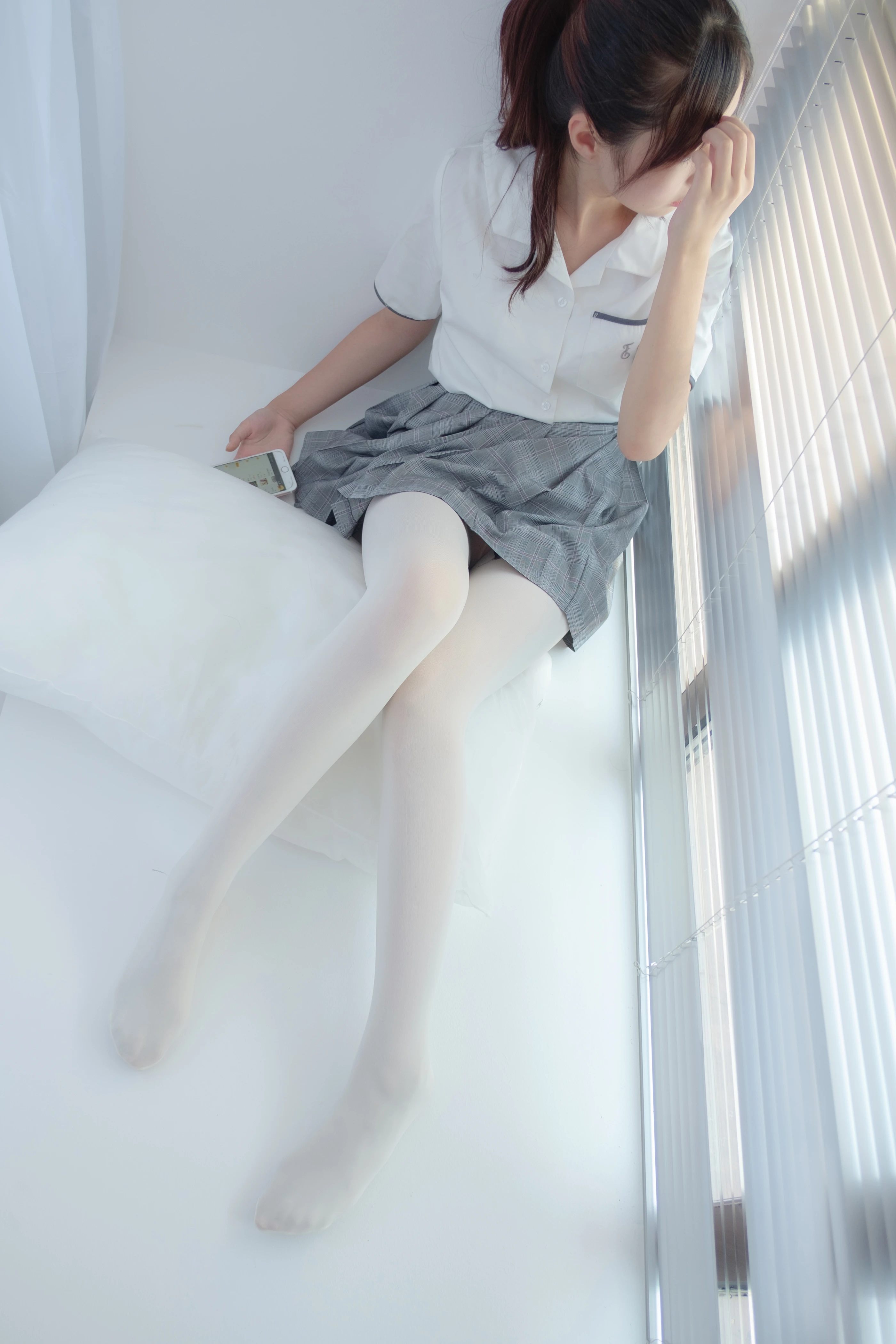 森萝财团 R15-028 [96P]插图3